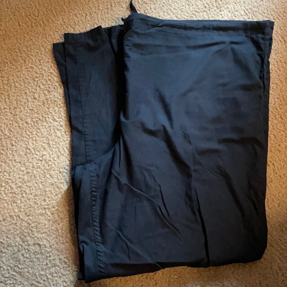 Black scrub pants